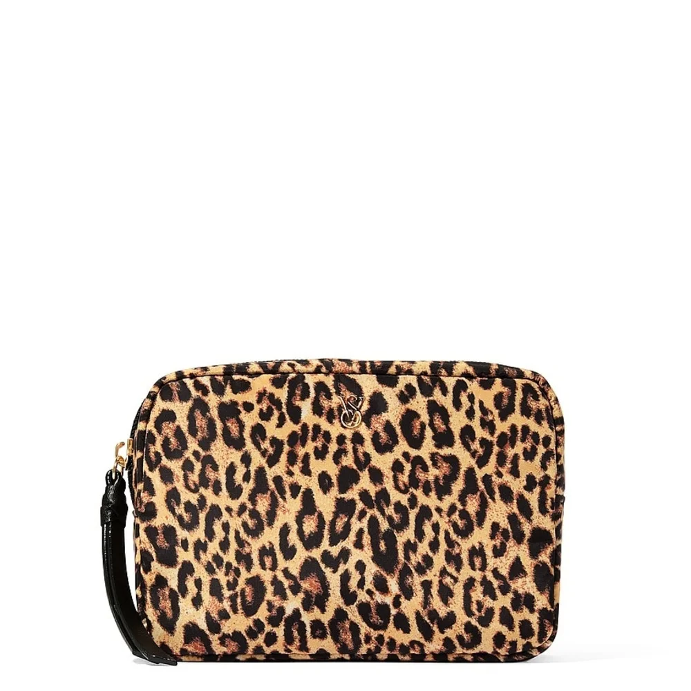 NWT! Victoria's Secret Leopard Print Cosmetic Bag - Picture 6 of 7